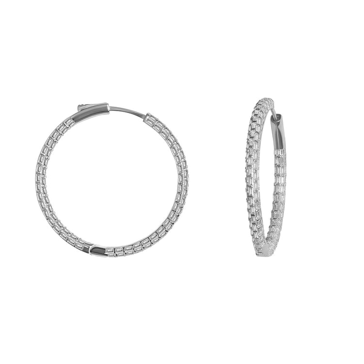 Beautifully outlined baguette, pure silver semi good hoops.